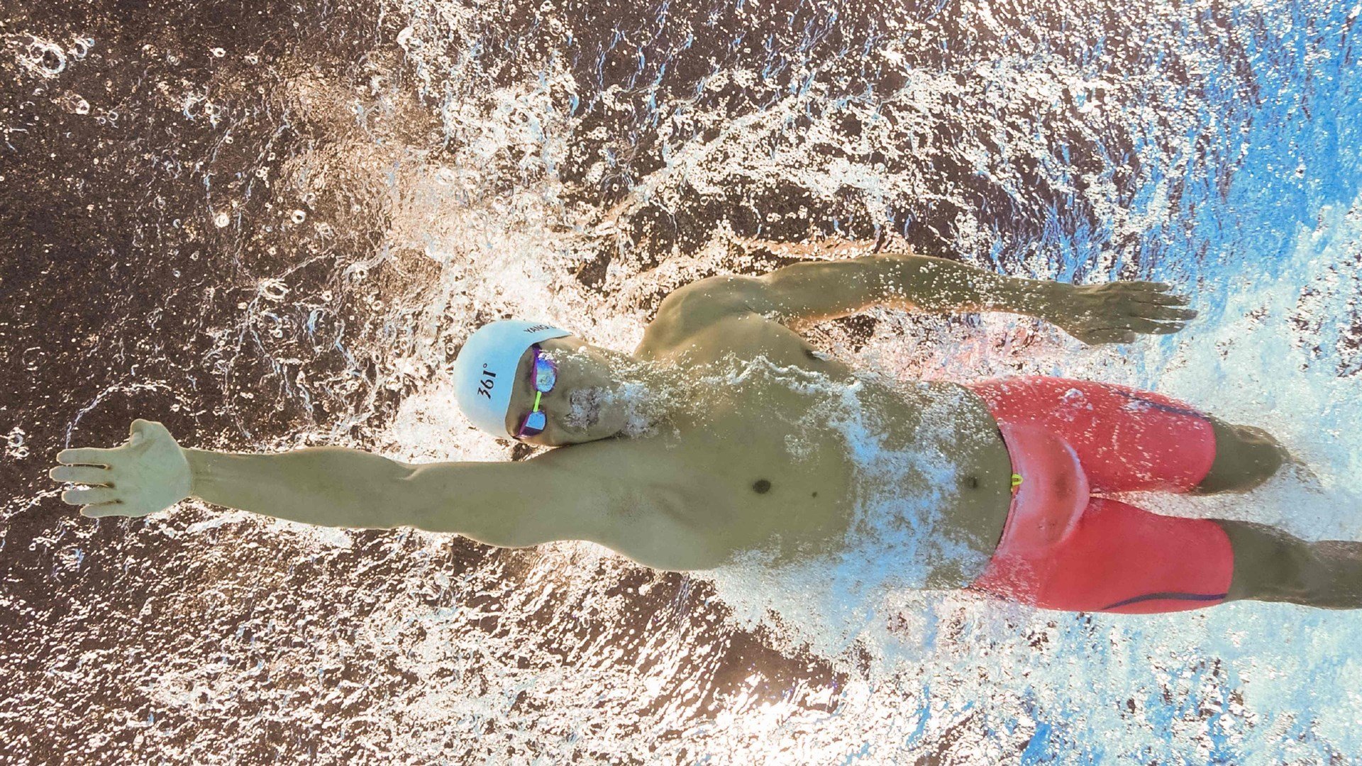 电竞无限可能，2025年精彩可期！